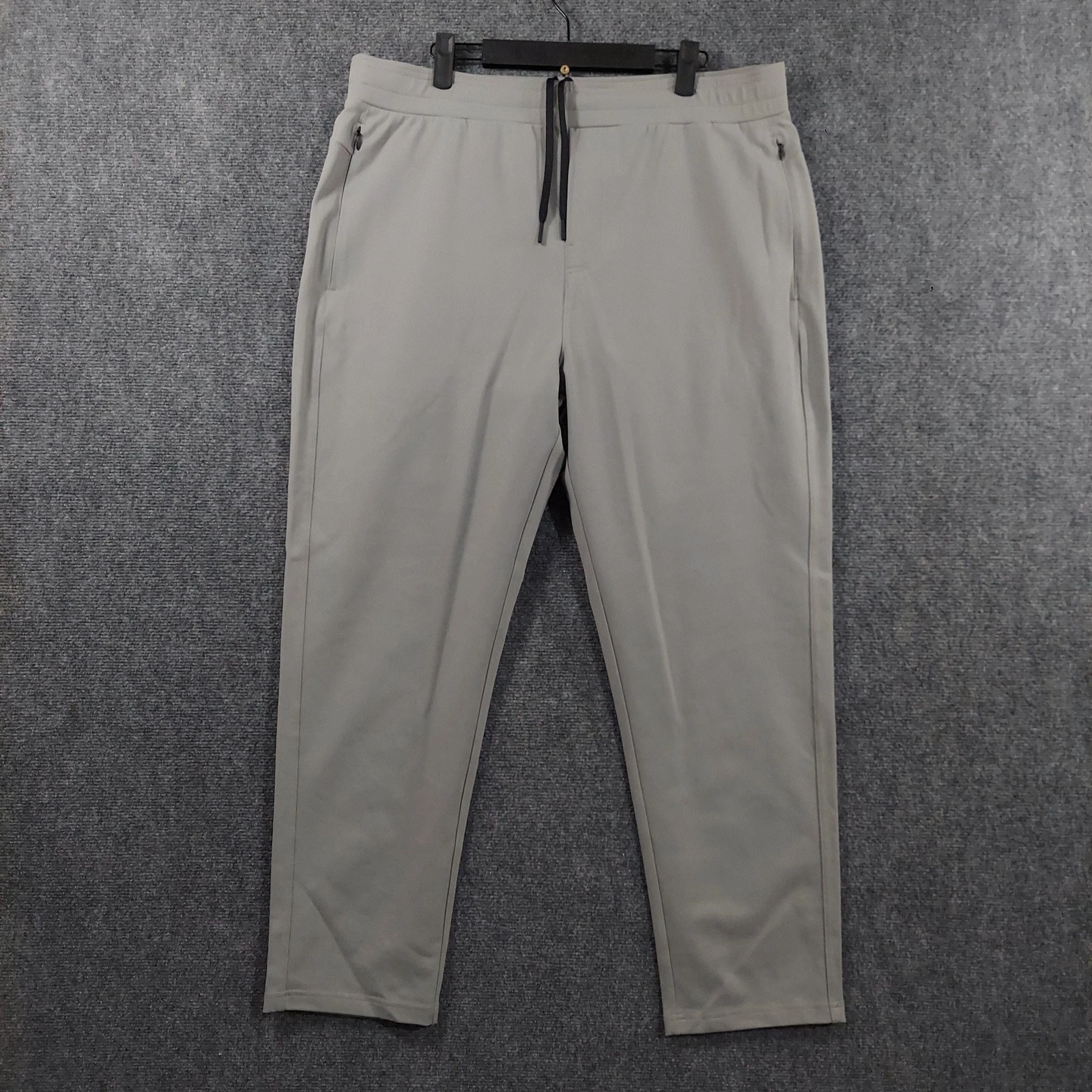 Public Rec Pants Mens Fits 38x28 Gray Microfiber Joggers Elastic Waist Stretch
Opens in a new window