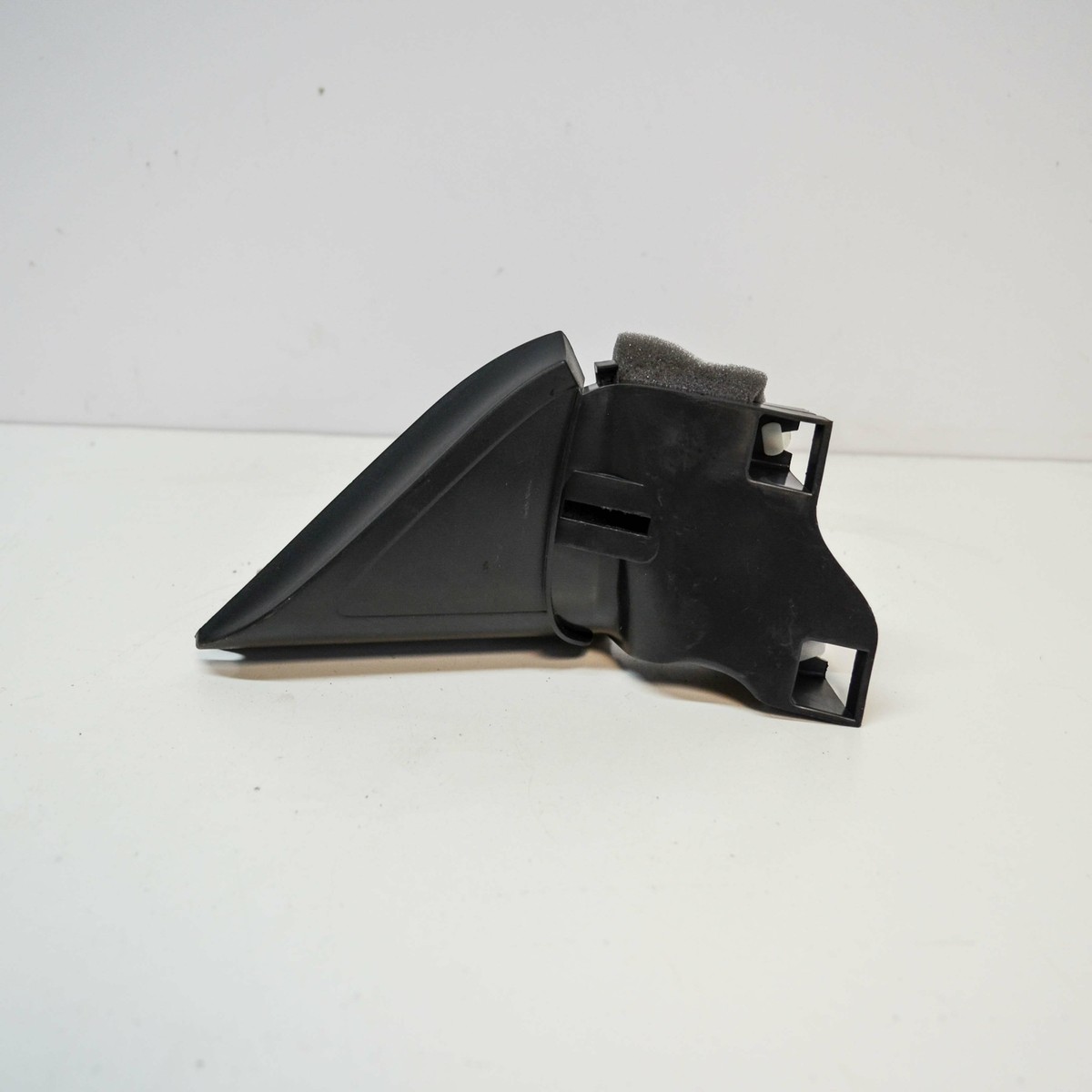 VW JETTA IV 2015 LEFT DOOR TRIANGLE 5C6837973 2.0 Diesel 110kw 