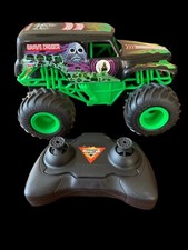 RC Grave Digger Monster Jam 1:24 Scale 7 inch...