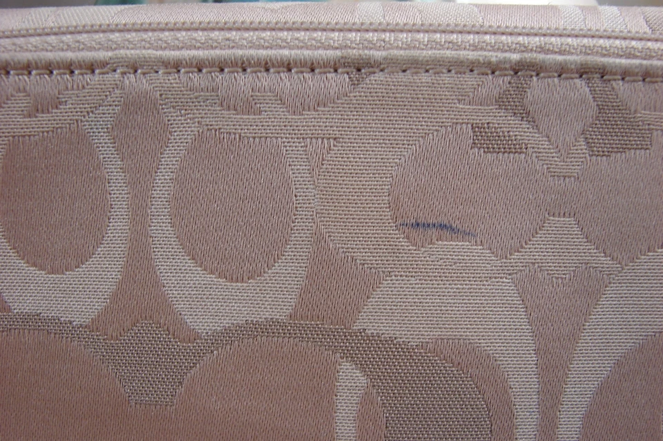 Coach Canvas Taupe Tri Fold Pierced C's Snap Card Bill ID Zip Coin Wallet - Image 3 of 4