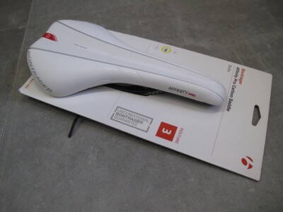 BONTRAGER Affinity Pro Cycling Saddle Carbon Rails 138mm White