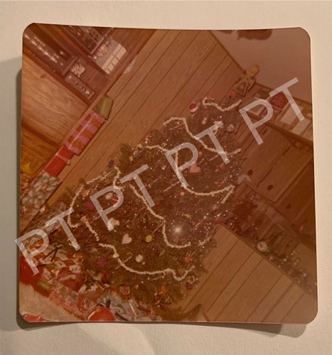 Vtg Photo Of Retro Family Christmas Tree Decorations Gifts 1970s Orig Snapshot - Picture 2 of 3