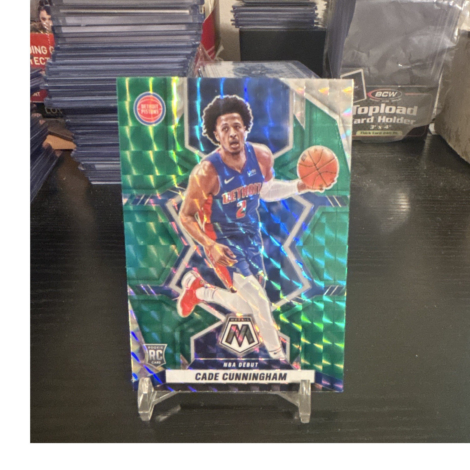 Panini 2021-22 Mosaic NBA Debut Green Mosaic Prizm Cade Cunningham RC #261