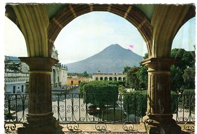 Guatemala City Museo Santiago Edificio Ayuntamiento Parque Catedral Palacio PPC