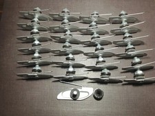 25 Nors Fender Quarter Door Belt Moulding Clips Sealer Nuts 1-18 - 1-12 Ford 25 Nors Fender Quarter Door Belt Moulding Clips Sealer Nuts 1-18 - 1-12 Ford