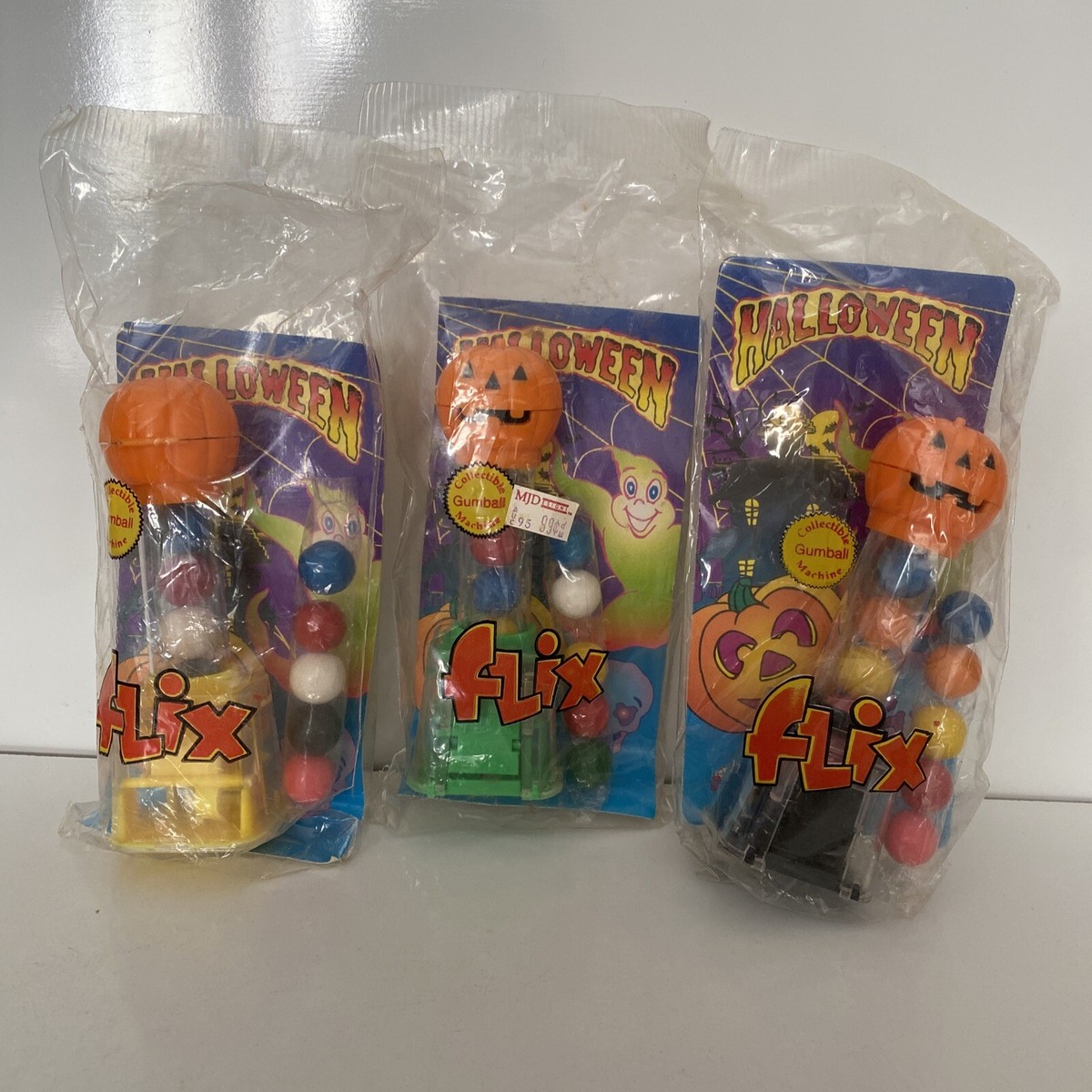 アメコミ flix Gum ball PEZdispenser 90s Unopened flix Gum ball PEZdispenser 90s Unopened