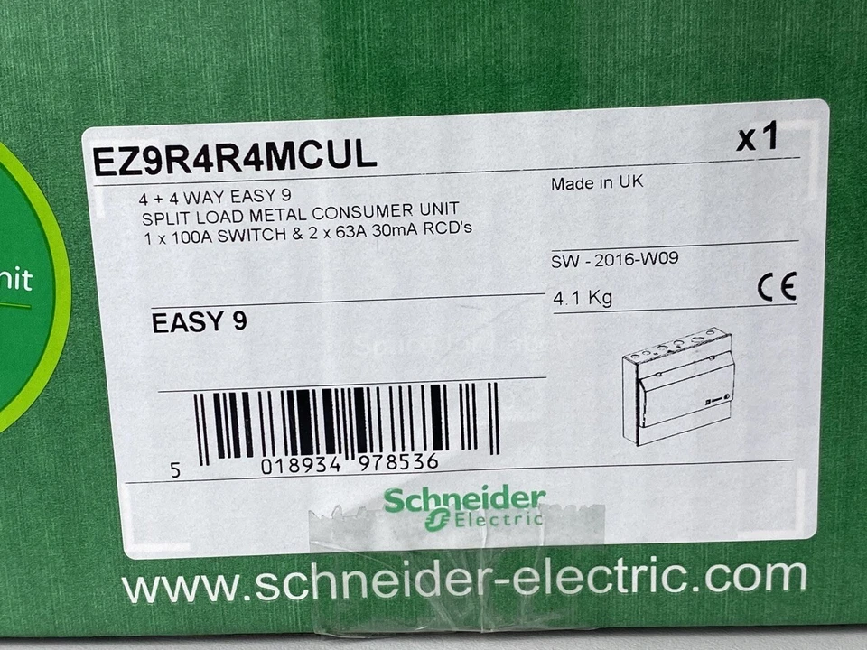 Unidad de consumo Easy9 EZ9R4R4MCUL 4+4 vías 1x 100A Sw principal + 2x 63A RCCB Foto 3 de 4
