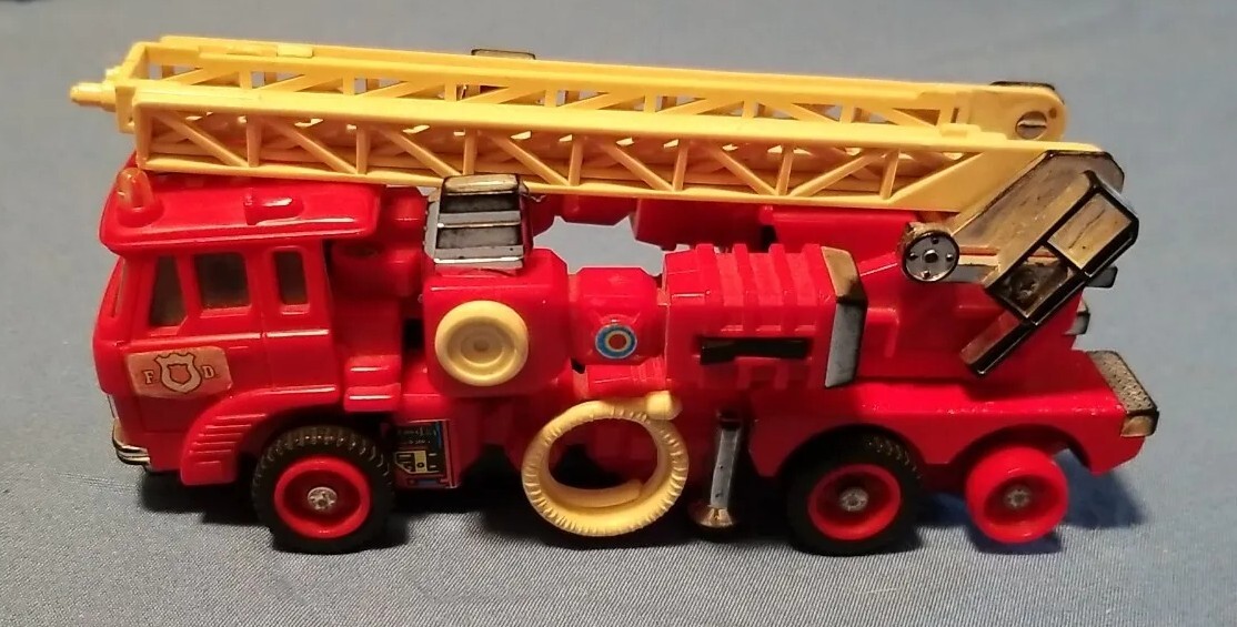 Vintage Transformers G1 Autobot INFERNO Fire Truck (Hasbro, 1985