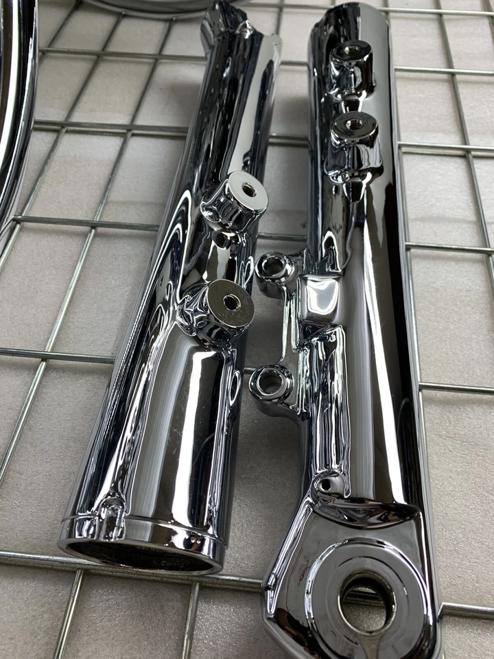 Harley 2001 - 07 SOFTAIL DEUCE FXSTD 定制 CHROME FORK 腿盖滑块交换 — 第 4/4 张图片