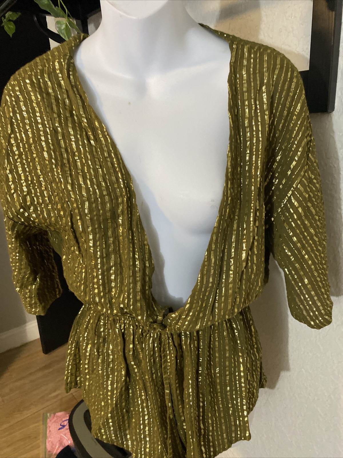 34DD Victoria Secret Shine Strap Malibu Fabulous Push Up