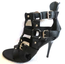 GIUSEPPE ZANOTTI LEATHER STAPPY BUCKLE SANDALS HEELS, SZ 38/7.5