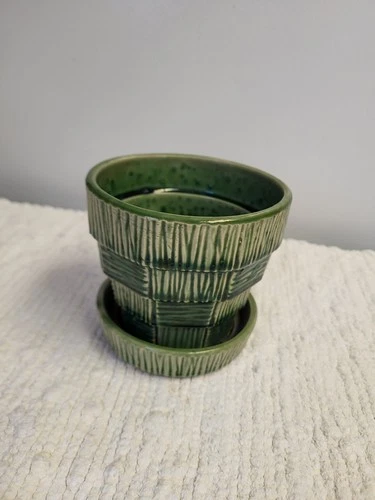 Mccoy Green Basket Weave Planter