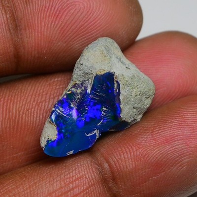 Glatter schwarzer Opal grob 12,65 kt natürlicher äthiopischer Welo Opal roh, ...