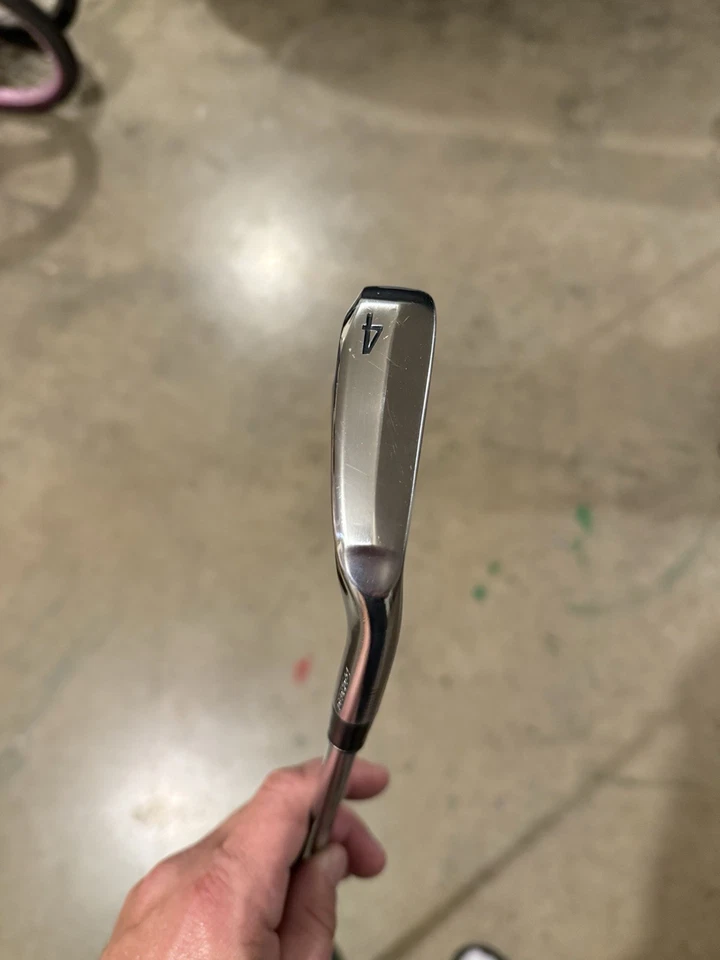 Srixon Zxi5 4 Iron Project X Lz 6.0 120g Steel Shaft Right Handed - Image 2 of 4