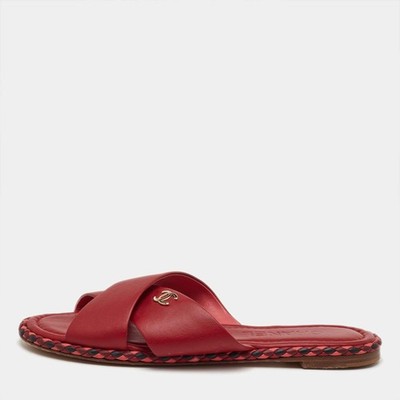 Chanel Size 38 Red Leather Braided Trim Criss Cross CC Flat Slide
