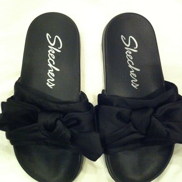 skechers sparkle sandals