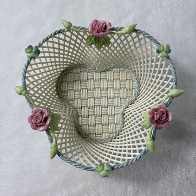 Belleek Ireland Shamrock Basket Archive Collection 2009 Limited Edition Numbered