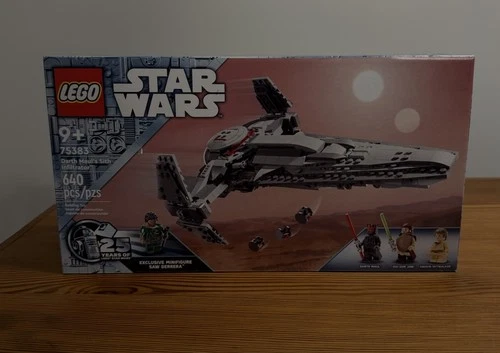 LEGO Star Wars Darth Maul's Sith Infiltrator 75383 640 pcs Exclusive Minifigure