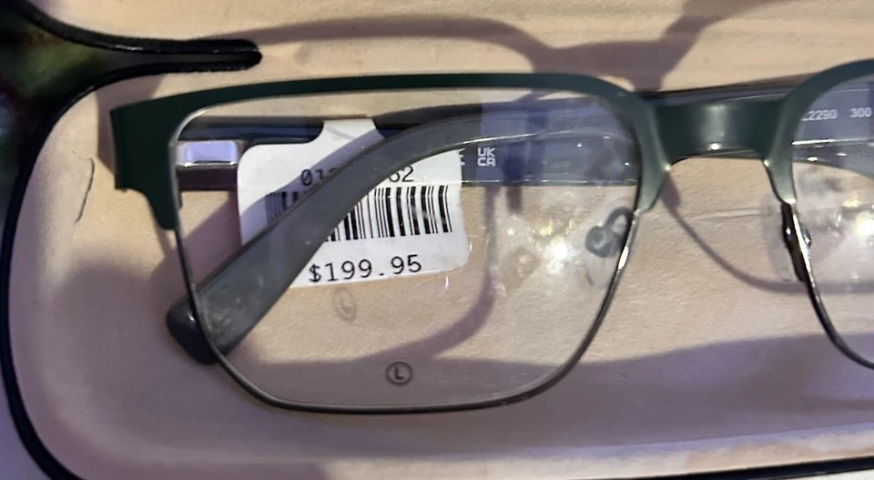 Lacoste 眼镜框 L2290 300 深森林绿色 55-17-140 全边方形 — 第 4/4 张图片