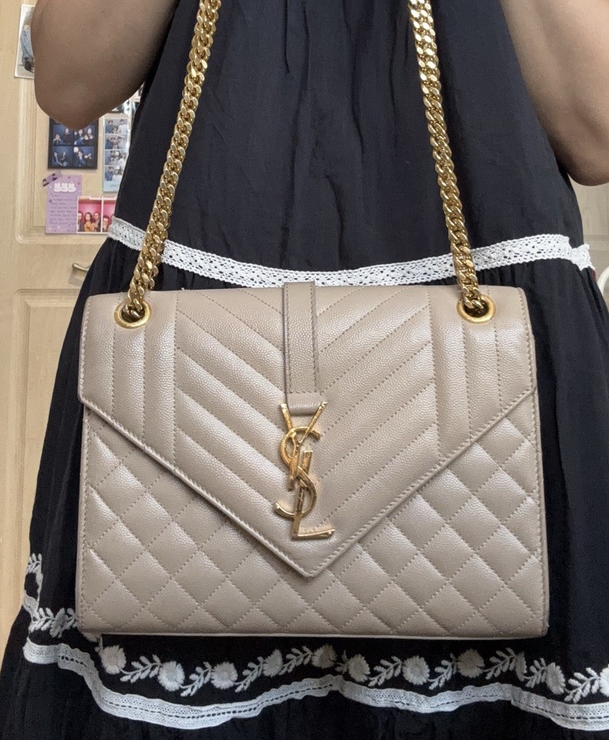 Borsa a mano tracolla Saint Laurent beige scuro media busta 600185