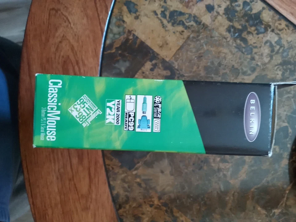 Belkin Classic Mouse Universal Design For Right @ Left Handed Users - Image 3 of 4