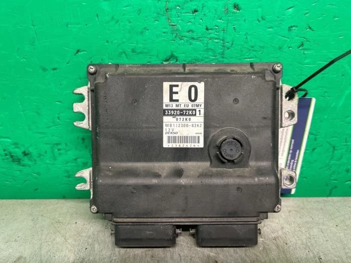 Centralina motore Suzuki Swift III EZ, MZ 3392072K01 P22277767 - Immagine 2 di 3