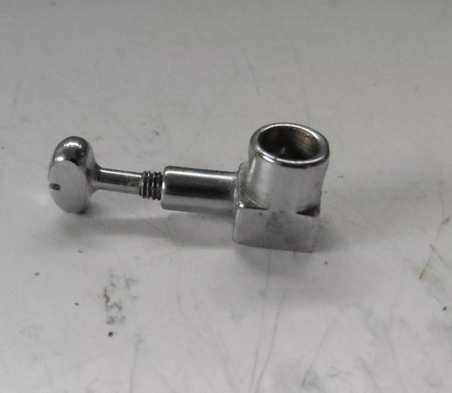 Singer Samba 20 Nadelhalterung mit Schraube für Nähmaschinen