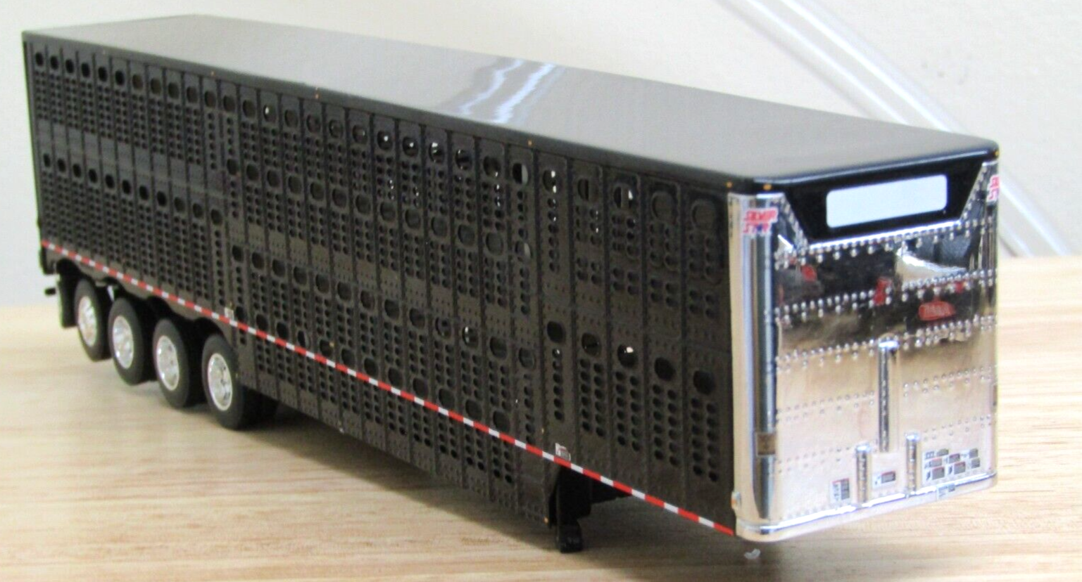 DCP black quad axle Wilson Silver Star cattle pot trailer 1/64 new no box eBay