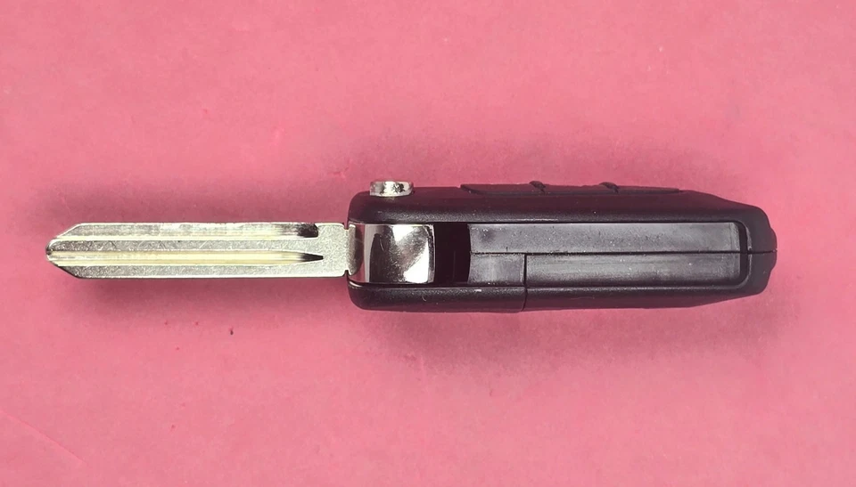 Nuevo OEM 2010-2012 Kia Soul Remote Flip Key 3B Gen 1 - NYOSEKTIV11ATX (AM11MY) Foto 3 de 3