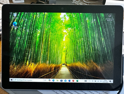 Microsoft Surface Go (1. Generation)   8 GB RAM   128 GB SSD   kaum genutzt