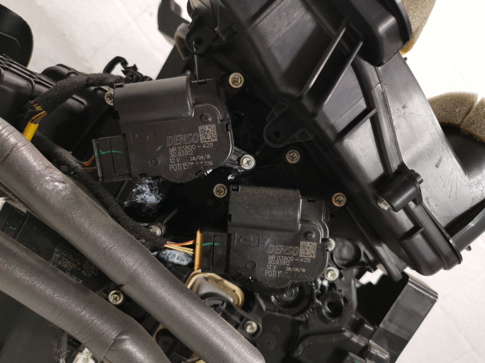 Maserati Ghibli 2019 M156E RWD 3.0L HVAC AC Climate Heater Blower Box 6701091360