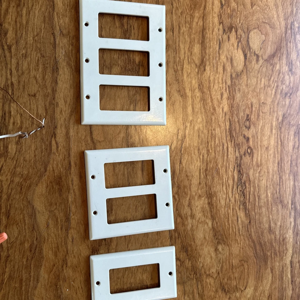 Interruptores eléctricos Lightolier luz almendra (más de 100 en total) Foto 4 de 4