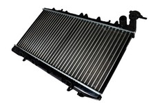 Radiateur Nissan 100 NX