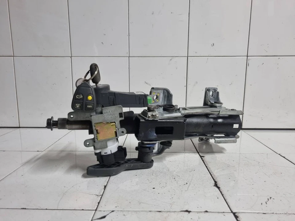 Volvo V70 2001 Petrol Ignition barrel lock 73760 RDV8212 - Image 3 of 4