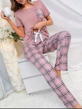 Women's Pajamas Sets loungewear For Nightwear Size Medium Pink