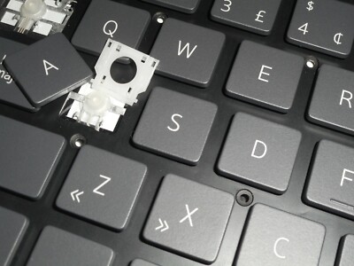 Single Key Cap + Clip For Dell Inspiron 15 7590 P/N: 2DNMW Model: DLM18J8