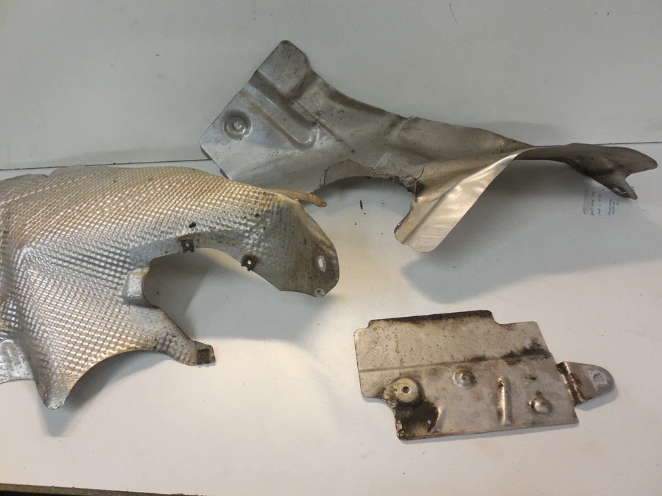 96-02 Mercedes W210 E320 Sedan Set of 3 Metal Heat Shield Guards E430 - Image 3 of 4