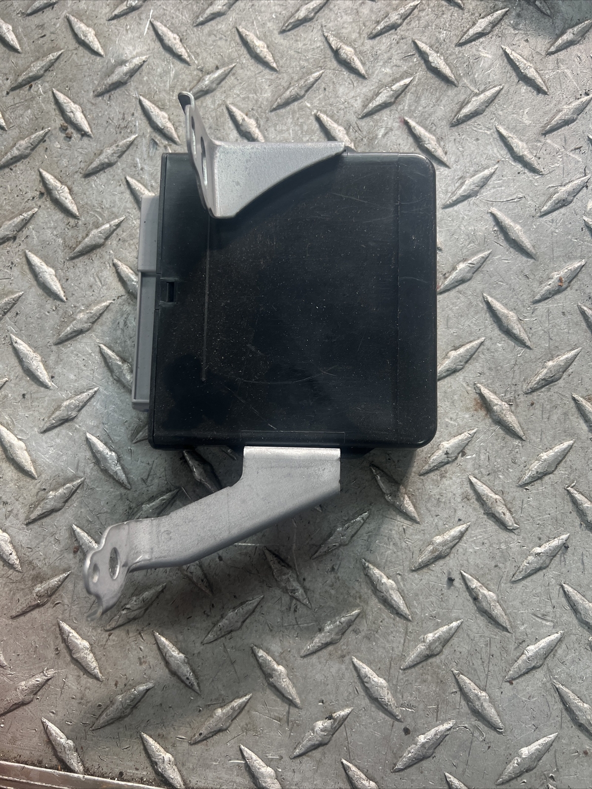 20192022 Toyota 4 Wheel Drive Control Computer 8953304070 eBay