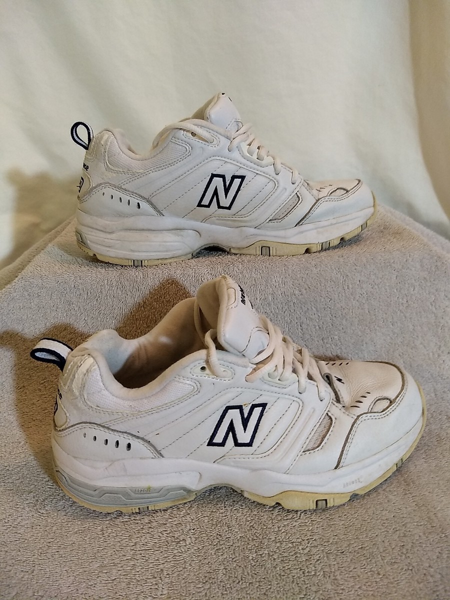 New Balance Womens 621 White Leather Walking Shoes (WX621WT), Size