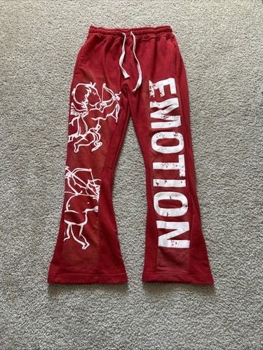 Mixed Emotion Sweatpants 💯