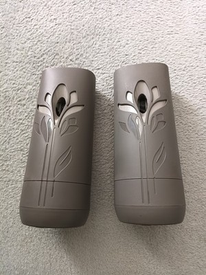 2 Air Wick Spender