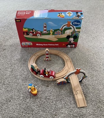 BRIO Disney Mickey Goes Fishing Set Rare Retro 32224 - Complete with Damaged Box