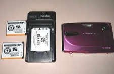 Fujifilm FinePix Z20fd Pink 10MP Digital Camera Tested Working Batteries Charger