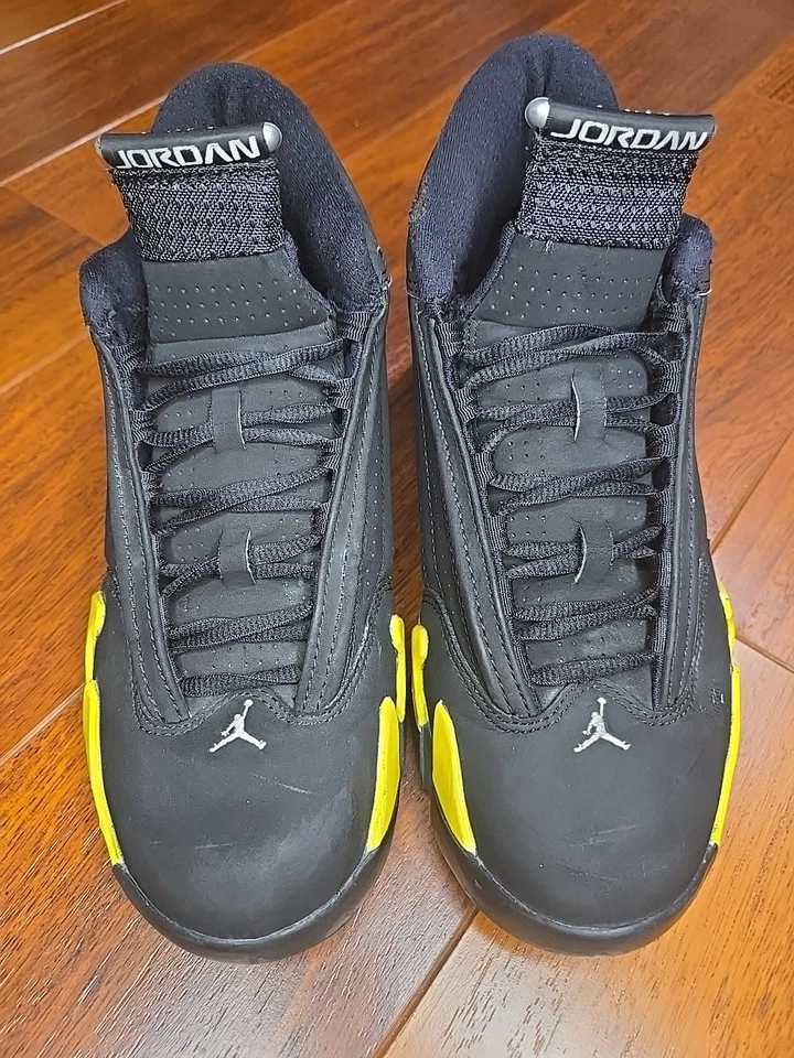 Talla 8.5 - Air Jordan 14 Retro Thunder Hombre 2014 No Sep Usado en Excelente Condición Envío Rápido  Foto 2 de 4