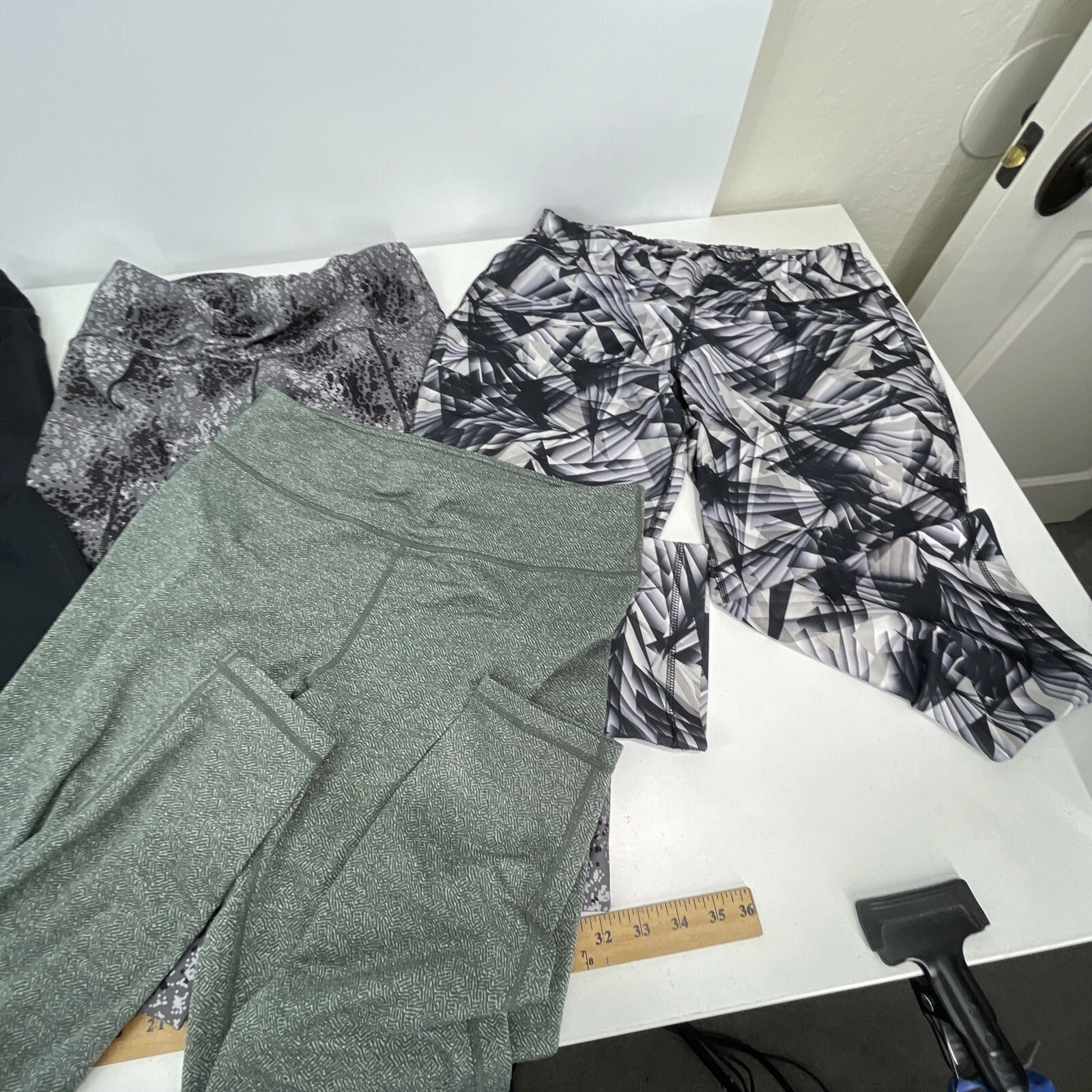 nine-west activewear lot of 5 items leggings