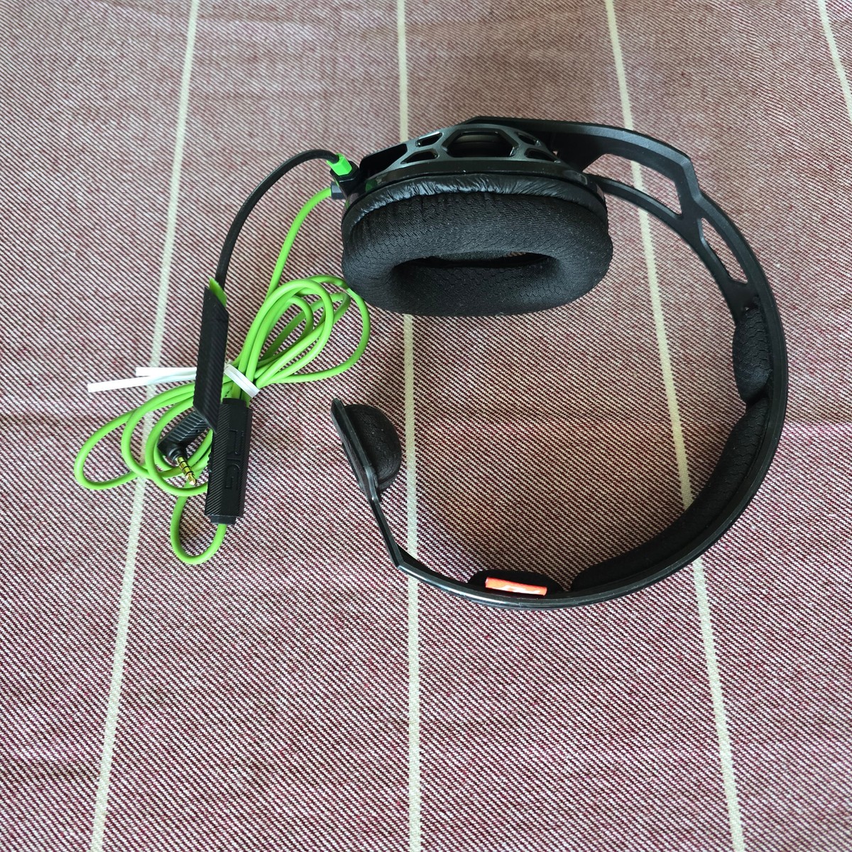 100hx Gaming Plantronics Rig 100hs Gaming Headset RIG 100HS CAMO