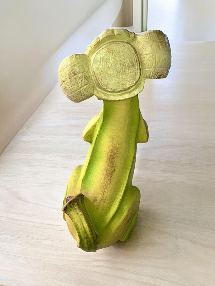 Original Plantain Stan Animorphic Banana Begging Dog Enesco "Home