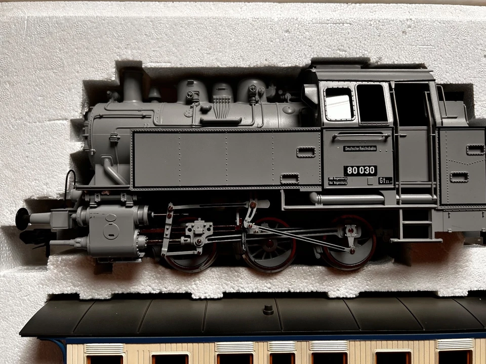 Märklin Nostalgie Zugset Spur 1 Art.5510 unbespielt 1 BR 80030 im Fotoanstrich, - Bild 2 von 4