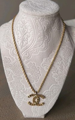 Chanel CC Logo Pendant Gold Tone CHANEL PARIS A20 Made in France