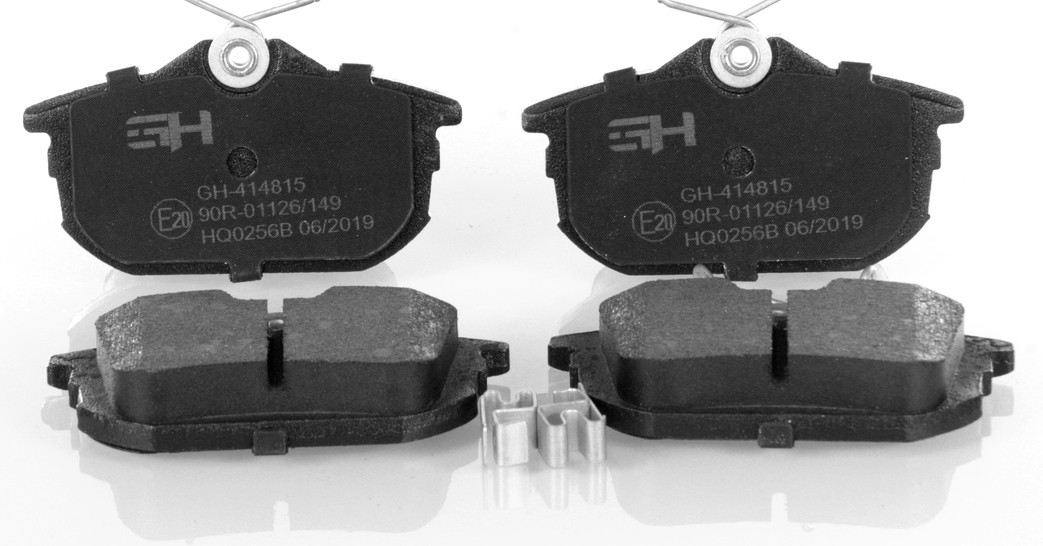 1x Brake Pads Rear for Volvo S40,V40 95-03